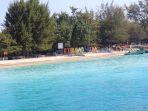pantai-di-gili-trawangan.jpg