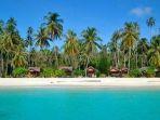 pantai-di-pulau-banyak-aceh-singkil.jpg