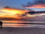 pantai-jimbaran-badung-bali.jpg