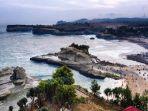 pantai-klayar-pacitan-jawa-timur.jpg