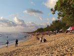 pantai-kuta-di-badung-bali.jpg