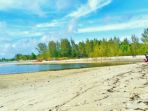 pantai-lepar-belinyu_20180720_125447.jpg