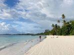 pantai-ngurbloat-pulau-kei.jpg