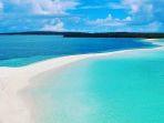 pantai-ngurtafur-kepulauan-kei-maluku-tenggara.jpg