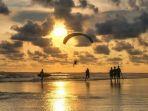 pantai-parangtritis.jpg