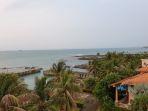 pantai-pasir-putih-anyer-banten.jpg