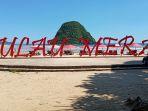 pantai-pulau-merah-banyuwangi.jpg