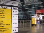 papan-informasi-di-bandara-delhi.jpg
