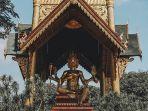 patung-budha-empat-wajah-surabaya-img.jpg