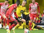 pemain-sepak-bola-mainz-moussa-niakhate.jpg