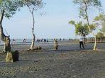 pemandangan-pantai-kwala-serapuh.jpg