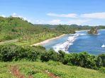 pemandangan-pantai-parang-dowo-tempat-wisata-populer-di-malang.jpg