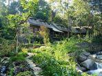 pemandangan-villa-mahoni-villa-cendana-dan-villa-eboni-di-taman-wisata-bougenville.jpg