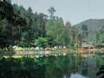 pemandangan-yang-memikat-mata-di-telaga-madirda.jpg