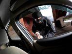 pencuri-mobil.jpg