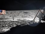 pendaratan-di-bulan_20180204_215649.jpg