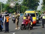 pengendara-motor-tanpa-masker-js.jpg