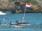 pengibaran-bendera_20180818_092136.jpg
