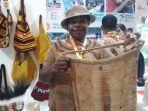 pengrajin-papua-di-filantropi-festival.jpg