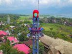 pengunjung-nyobain-naik-wahana-paku-bumi-di-saloka-theme-park.jpg