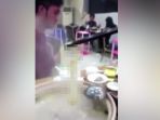 pengunjung-restoran_20170318_190745.jpg