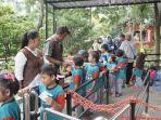 pengunjung-yang-antre-masuk-ke-cimory-dairyland-di-cimory-on-the-valley.jpg