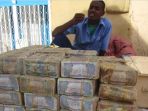 penjual-uang-di-somalia_20170616_165655.jpg