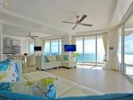 penthouse-tepi-pantai_20170429_153433.jpg