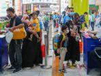 penumpang-kereta-api-masa-angkutan-lebaran-2022.jpg
