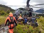 penumpang-susi-air-yang-jatuh-di-papua-dievakuasi-kamis-2362022.jpg