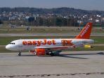 pesawat-easyjet-11.jpg
