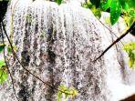 pesona-keindahan-air-terjun-pantai-salak.jpg