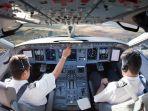 pilot-saat-menerbangkan-pesawat.jpg