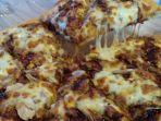 pizza-sate-bumbu-kecap-di-pizza-hits.jpg
