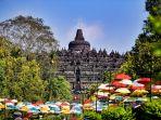 potret-candi-borobudur-di-magelang-saat-dilihat-dari-kejauhan.jpg