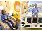 potret-mompha-junior-berpose-dengan-mobil-mewah-dan-pesawat-first-class-minggu-3172022.jpg