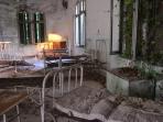 Kota Hantu Dunia - Yuk Uji Nyali di 11 Daerah Seram ini, Ada Liang Pembakaran Ribuan Manusia