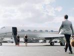 pramugari-jet-pribadi.jpg