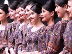 pramugari-singapore-airlines.jpg