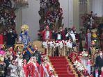 presiden-joko-widodo-tengah-ditemani-wakil-presiden-maruf-amin.jpg