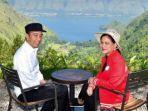 presiden-jokowi-dan-ibu-iriana-di-danau-toba-1.jpg
