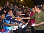 presiden-jokowi-mengunjungi-malioboro-pada-sabtu-362023-malam.jpg