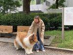 pria-jepang-jadi-anjing.jpg