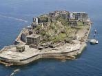 pulau-gunkanjima-di-jepang.jpg