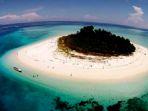 pulau-kaniungan-kecil-di-biduk-biduk-kalimantan-timur1.jpg