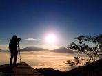 punthuk-mongkron-satu-destinasi-wisata-alam-di-magelang_20181026_092631.jpg