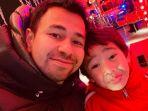 raffi-ahmad-dan-rafathar-malik-ahmad-di-taman-rekreasi-london.jpg