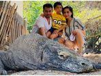 raffi-ahmad-nagita-slavina-dan-rafathar-foto-bareng-komodo.jpg