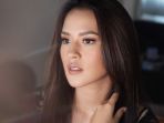 raisa-andriana_20171201_204737.jpg