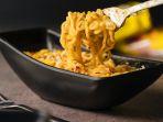 ramyeon-kuah-pedas-keju-cheddar.jpg